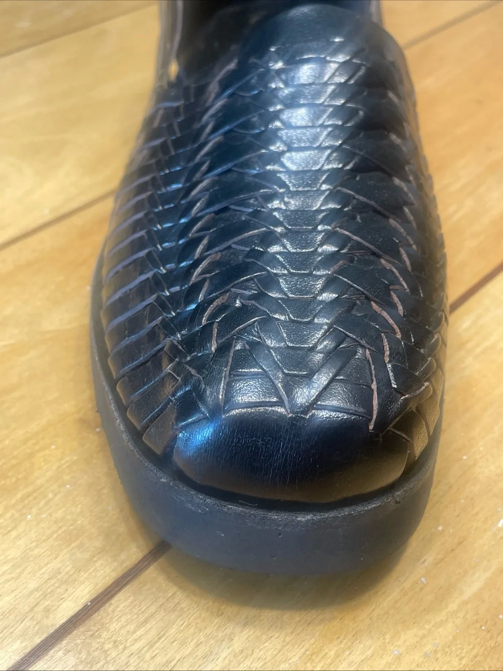 Sunsteps Men's Black Hand Woven Leather Slip-On Loafers Size 8
